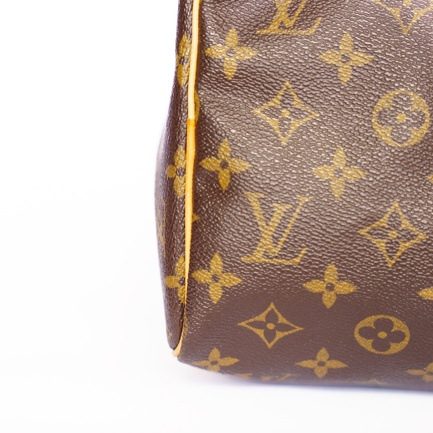 Louis Vuitton 2006 Speedy 30 in Monogram Canvas MB0046