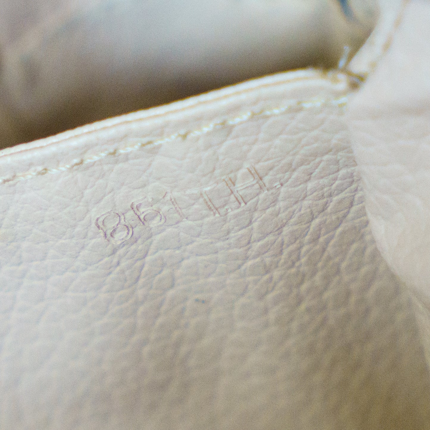 Louis Vuitton Trousse 28 in Monogram Canvas 861TH 131125B271