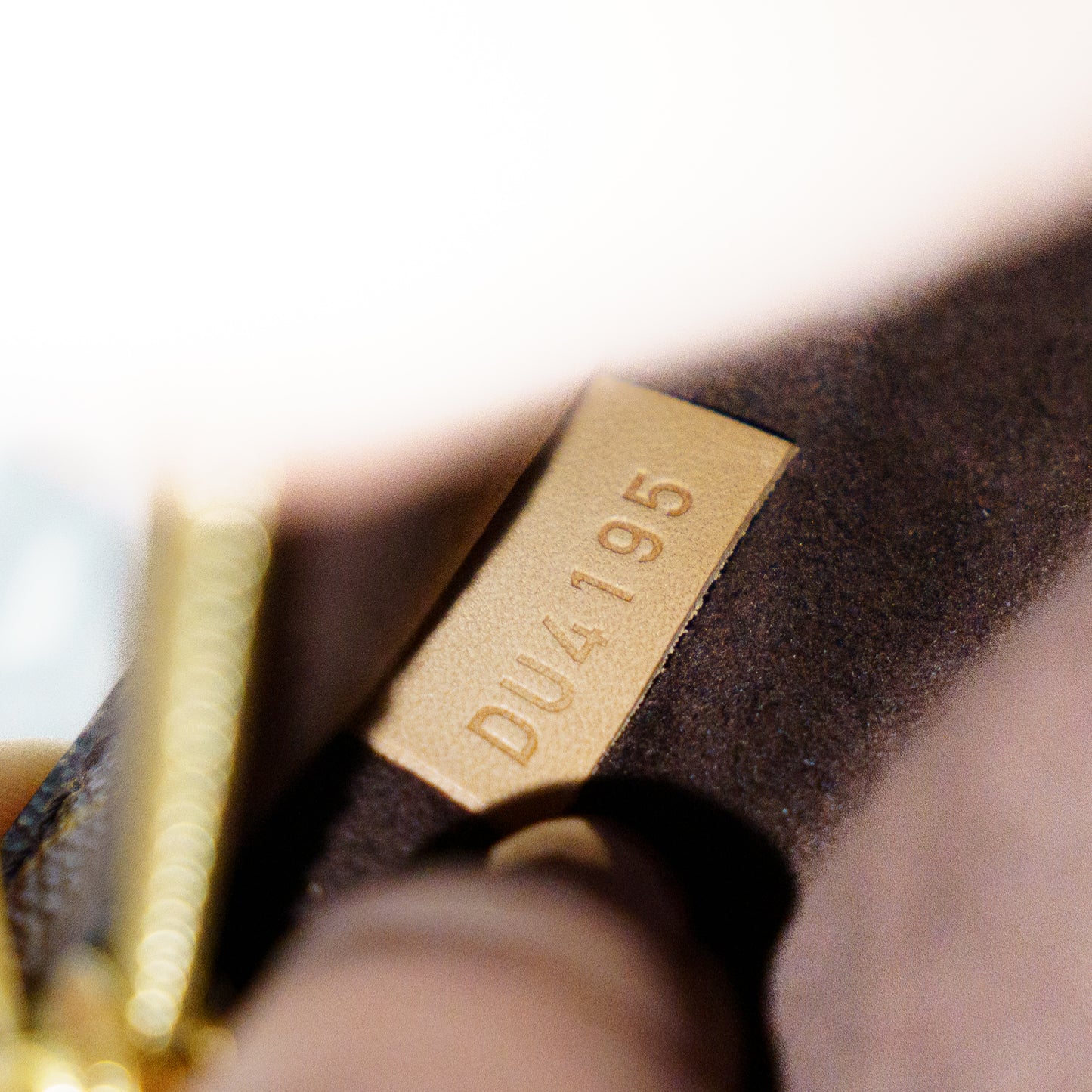 Louis Vuitton Monogram Pochette Metis DU4195