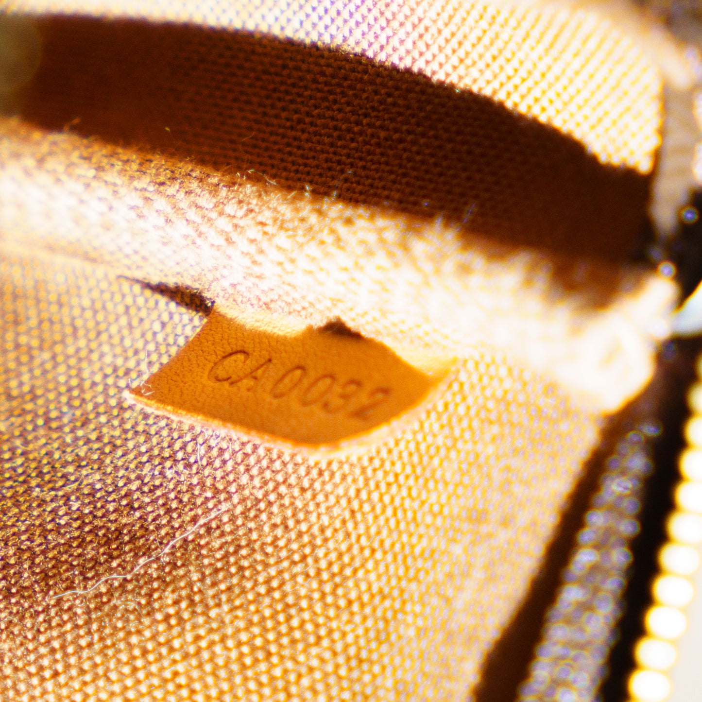 Louis Vuitton 2002 Pochette Accessoires in Monogram Canvas CA0032