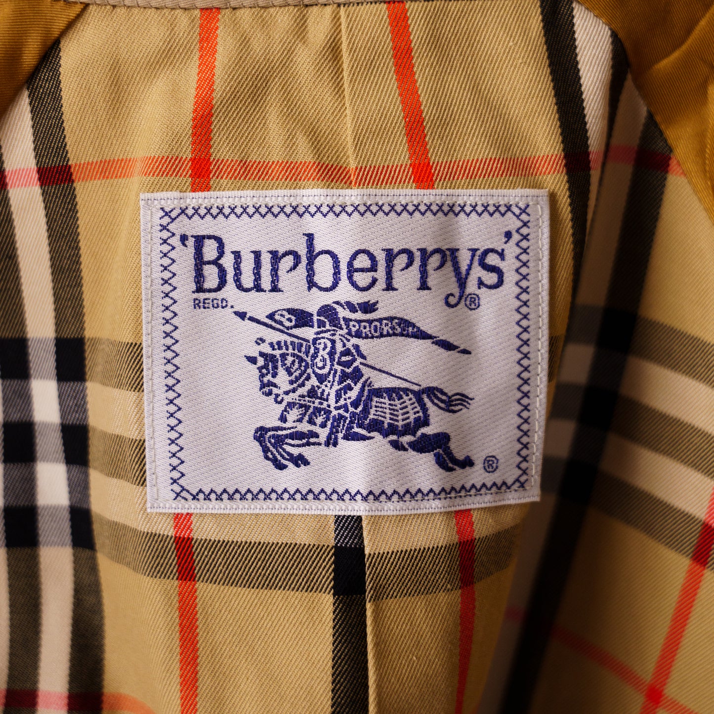 Burberry Mac Trench Coat in Beige House Check #114