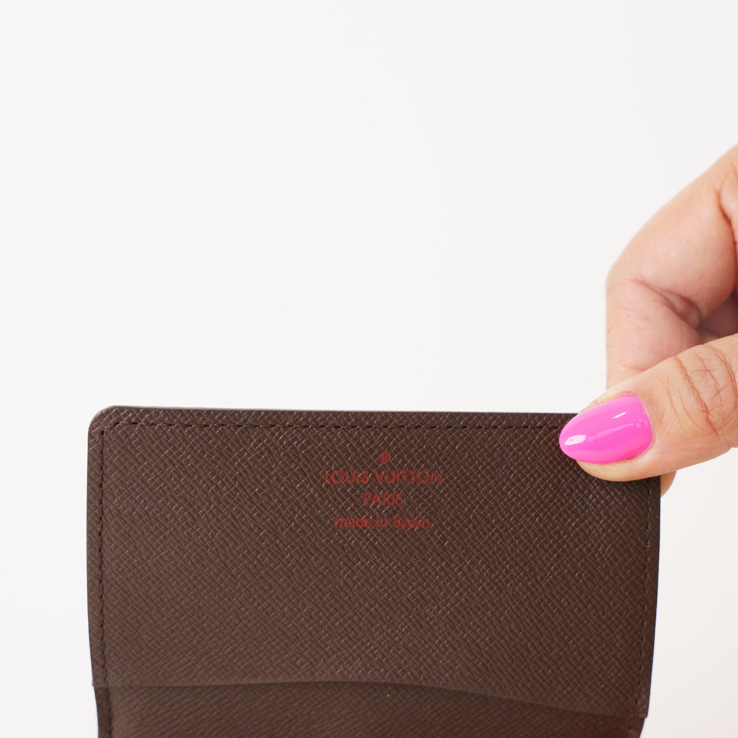 Louis Vuitton Business Card Holder in Damier Ebene CA0026 05022B06