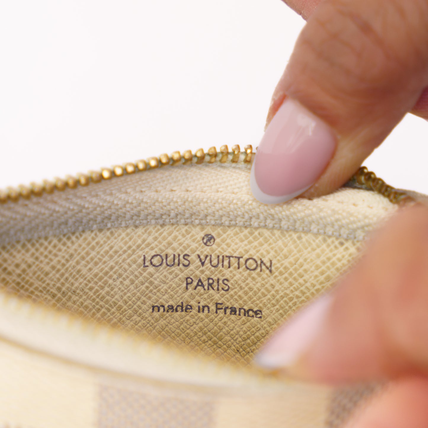 Louis Vuitton Key Cles in Damier Azur 050326N11