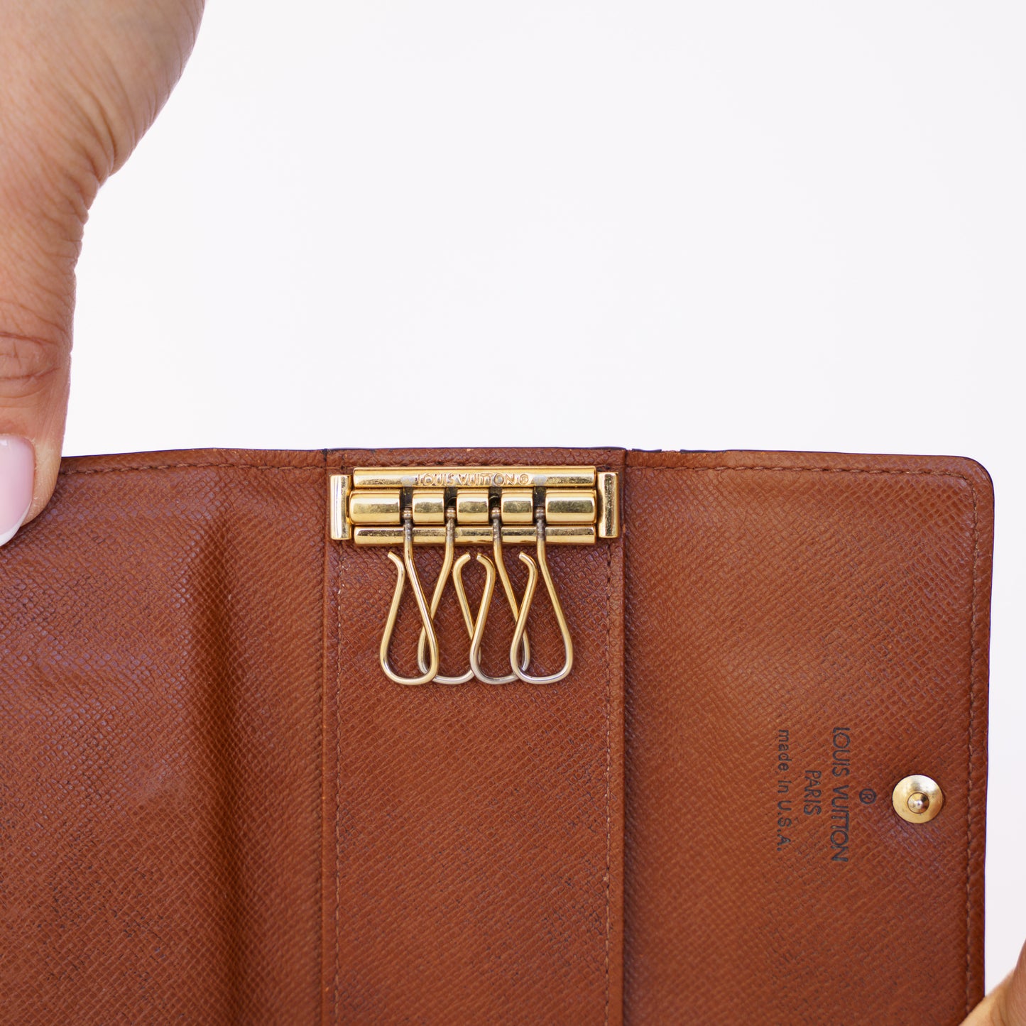 Louis Vuitton 4 Key Holder Monogram 050326N01