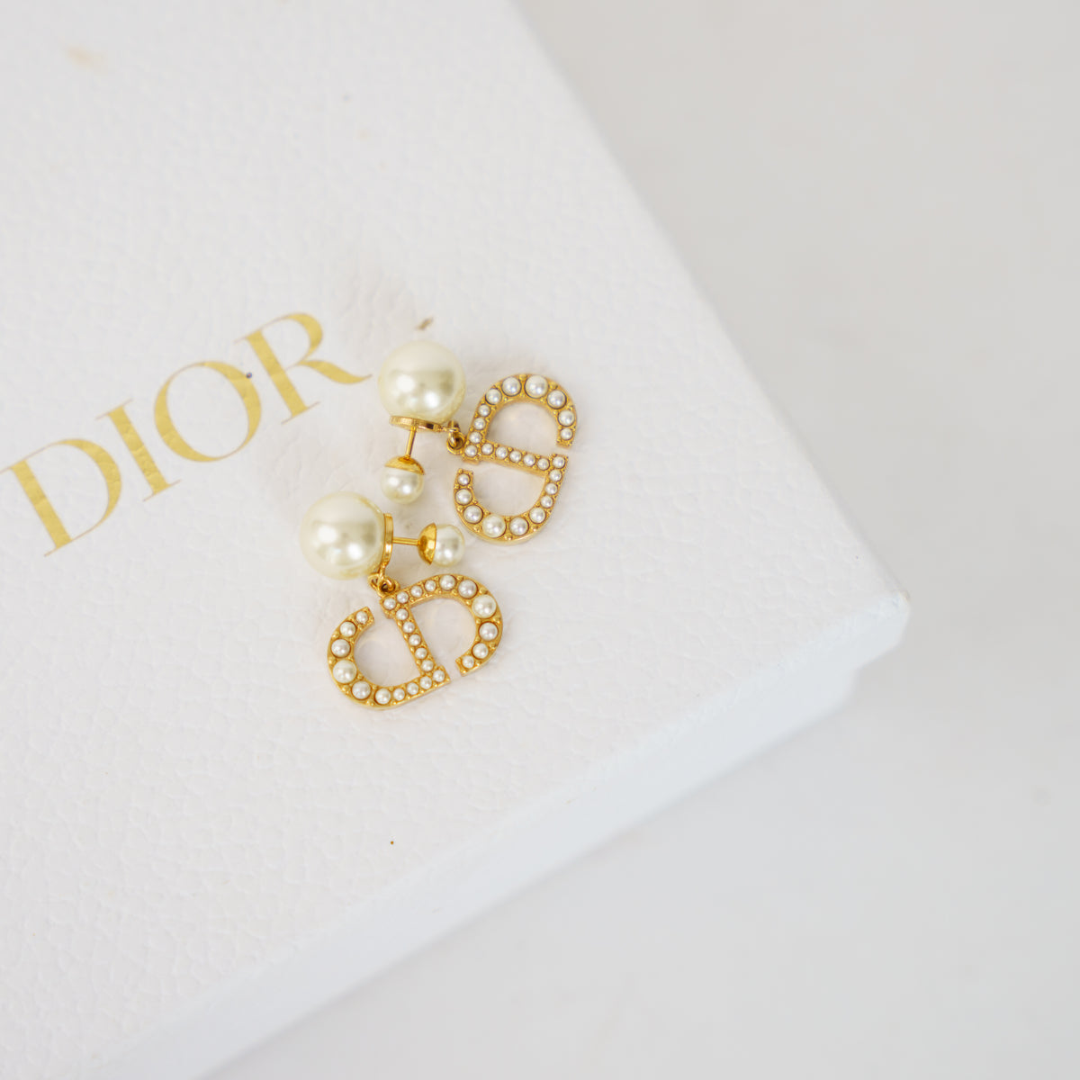 Dior Tribales Earrings Gold Metal with White Resin Pearls 061026P02