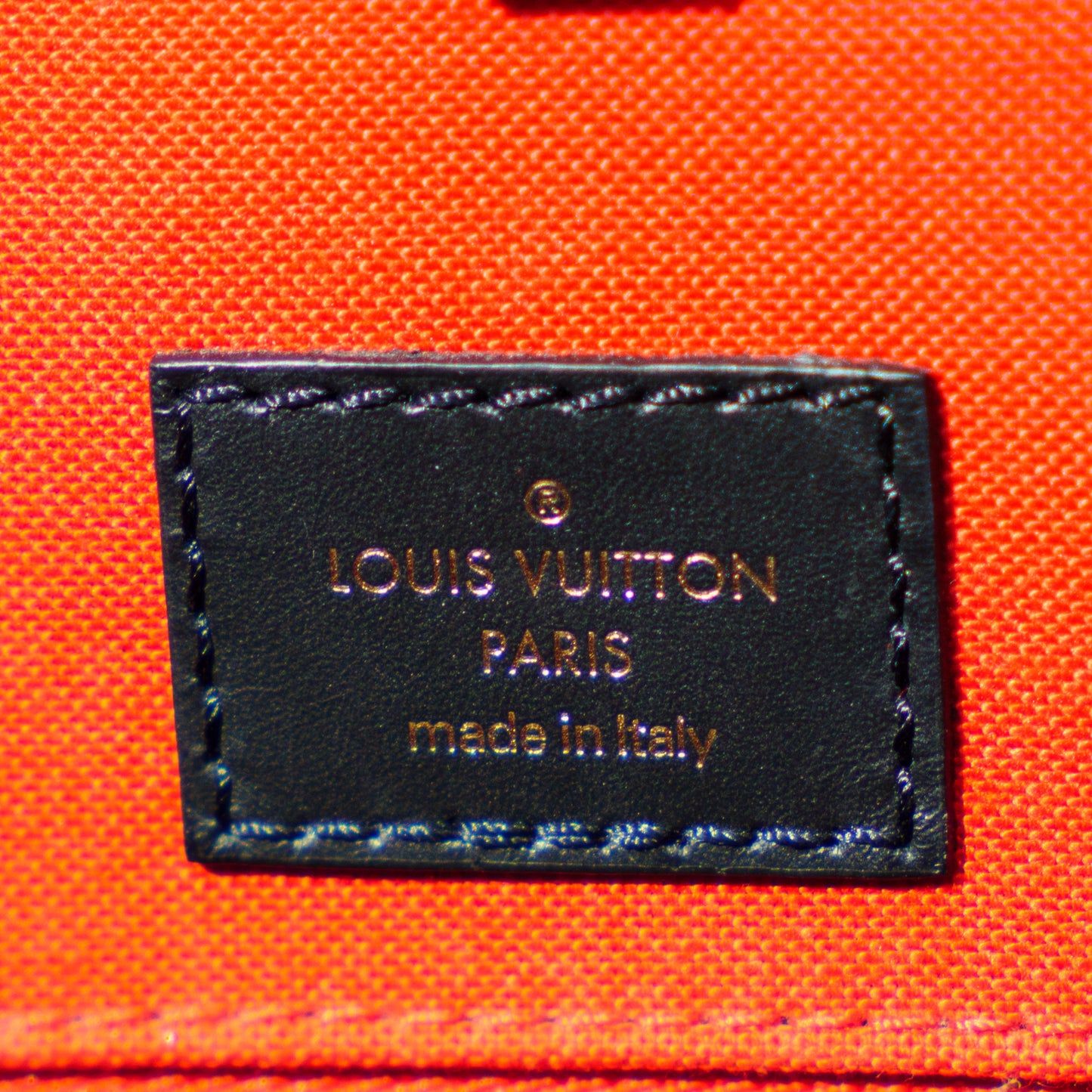 Louis Vuitton On The Go GM in Reverse Monogram 201125B01