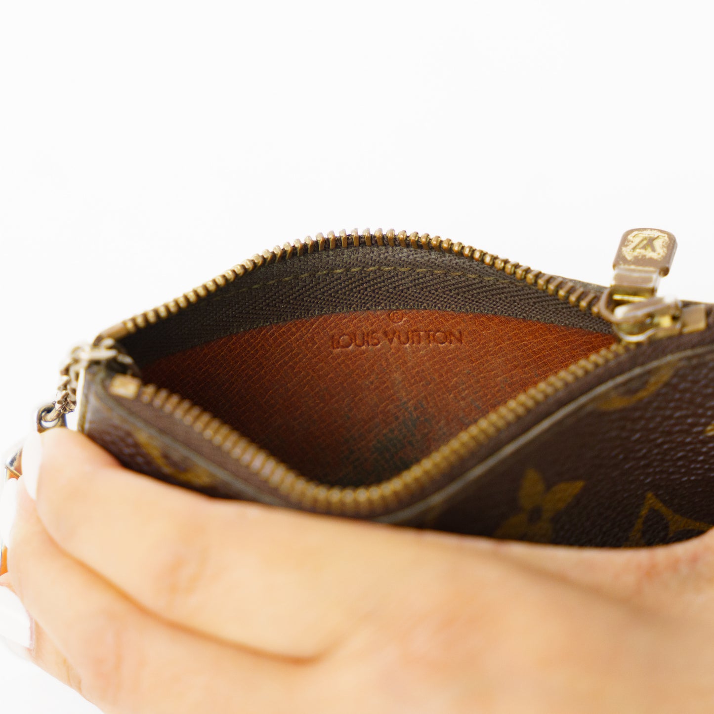 Louis Vuitton 1990 Key Cles Pouch in Monogram 210526G05