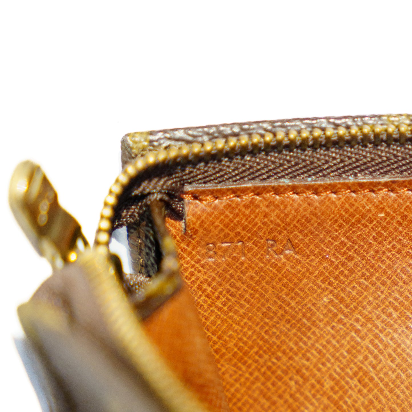 Louis Vuitton Vintage Pouch in Monogram Canvas 221025B181