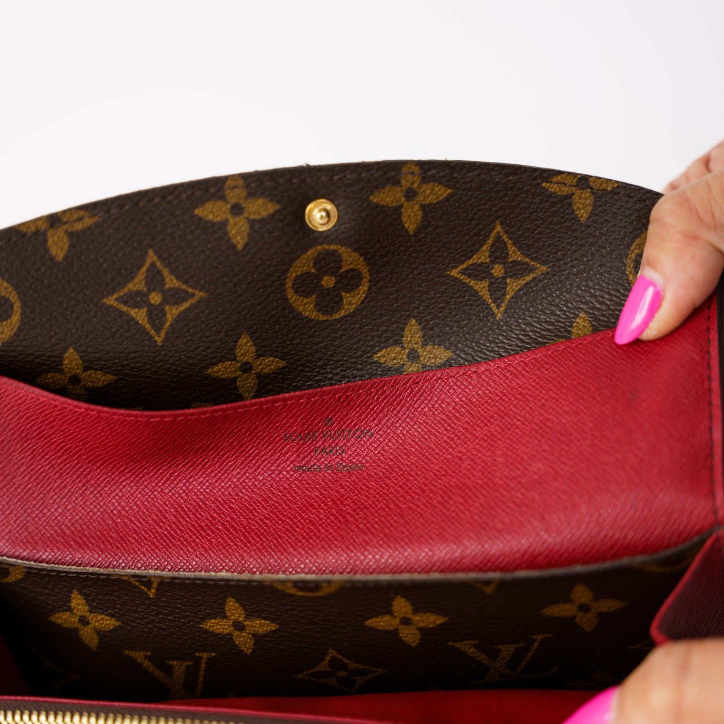 Louis Vuitton Emilie Wallet Monogram Canvas 260226BX17