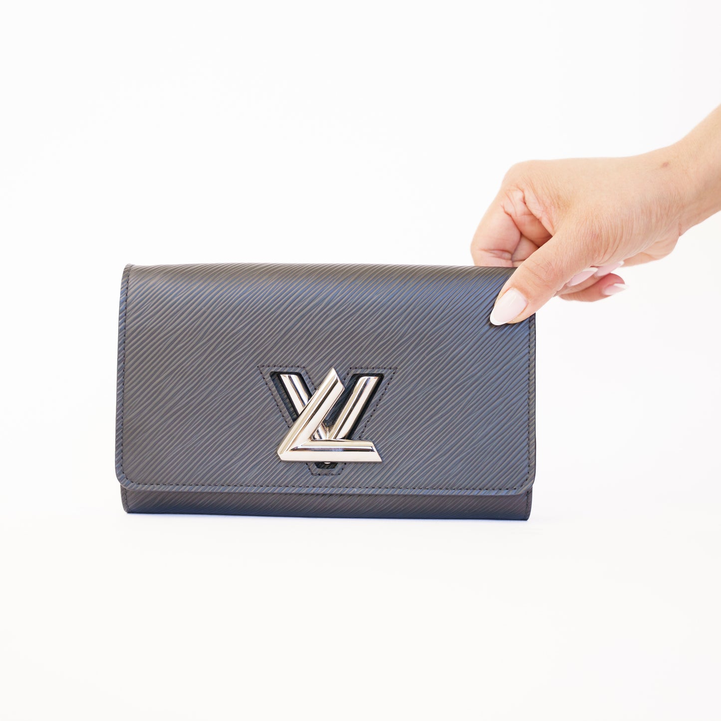 Louis Vuitton Twist Wallet on Chain WOC Black Epi Leather 300426B09