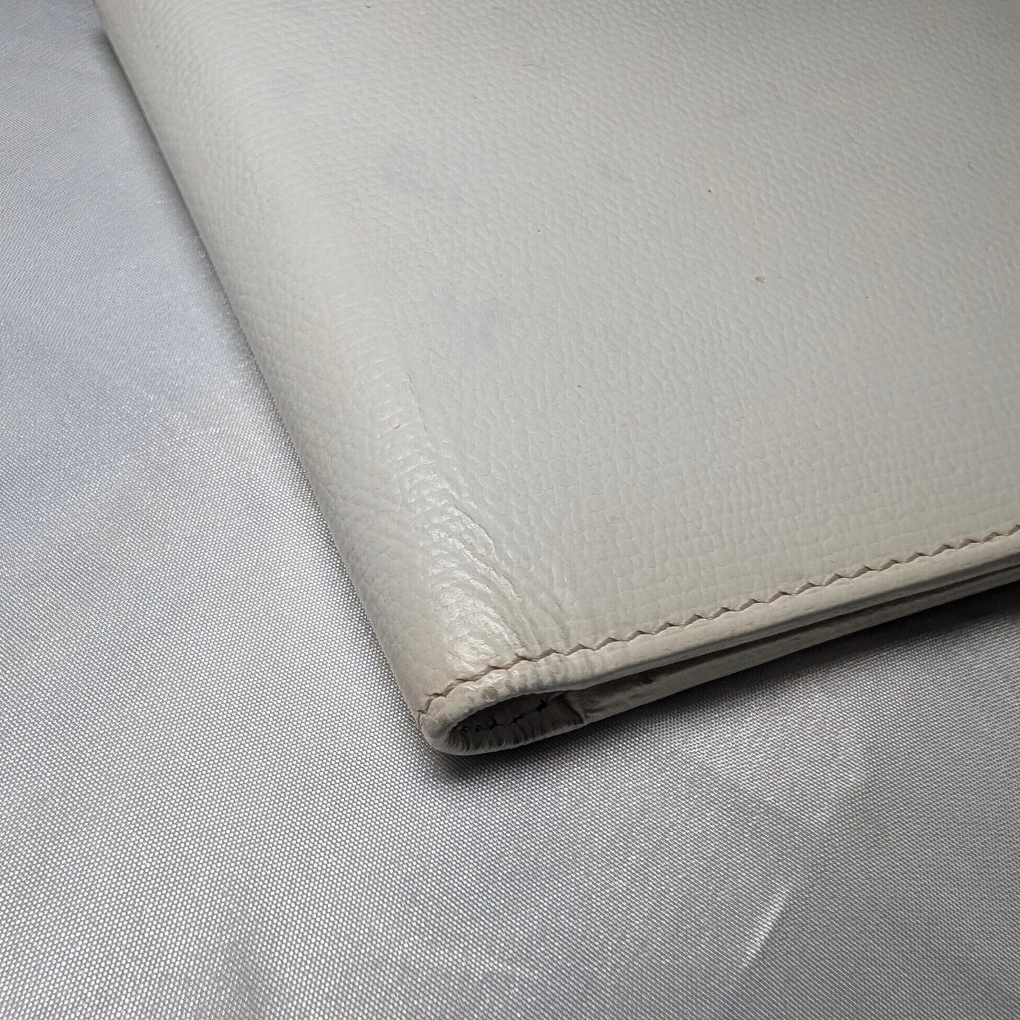 Chanel Bifold White Wallet 231125B21