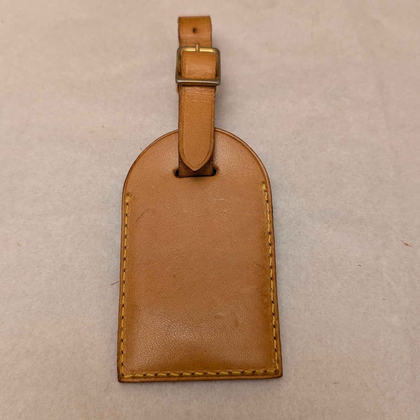 Louis Vuitton Luggage tag 251125B01