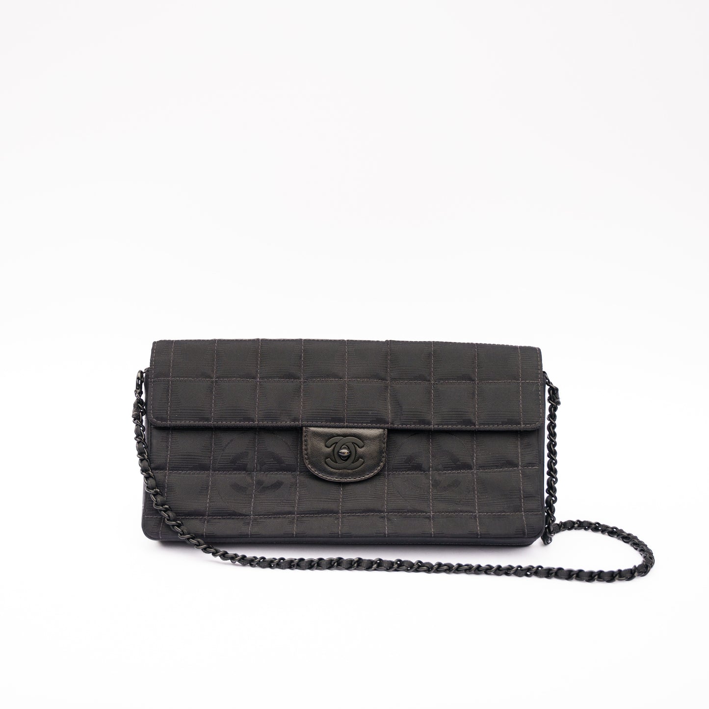 Chanel East West Travel line bag in black