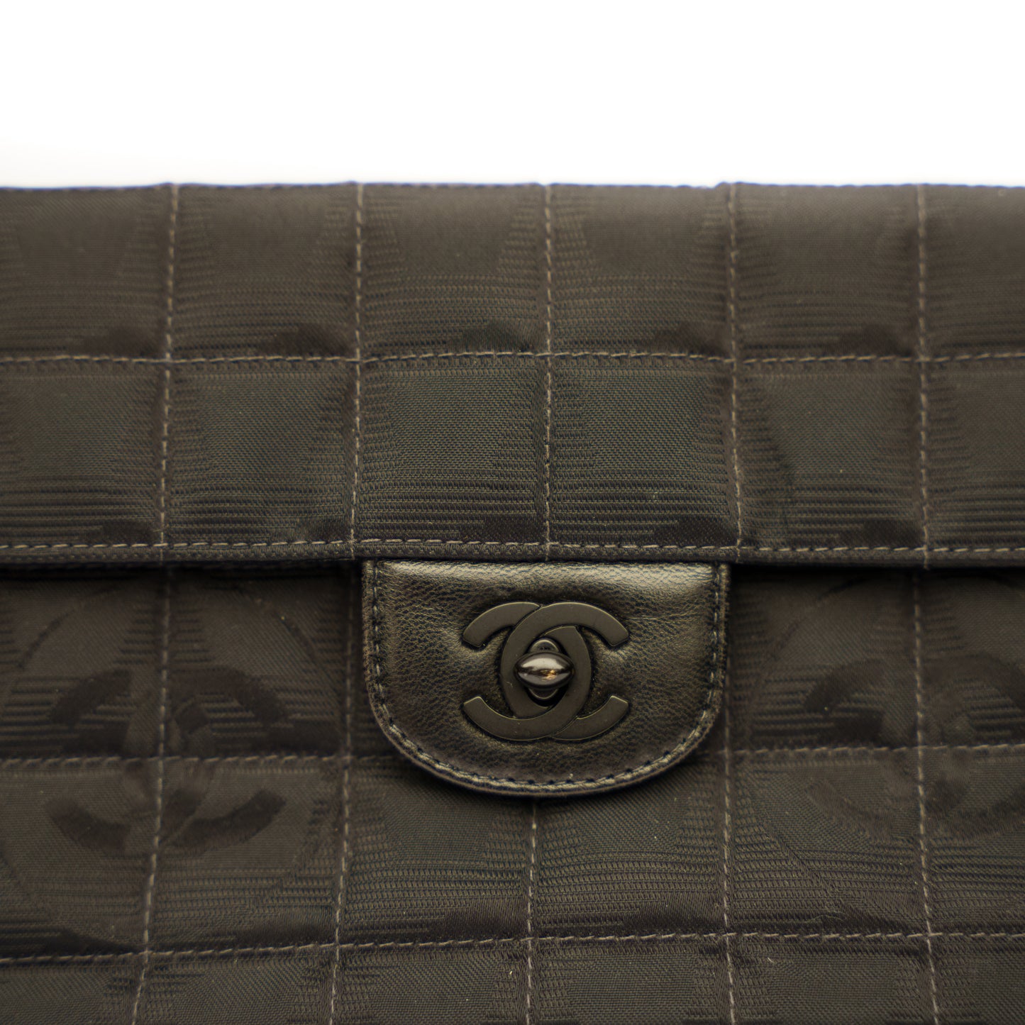 Chanel East West Travel line bag in black