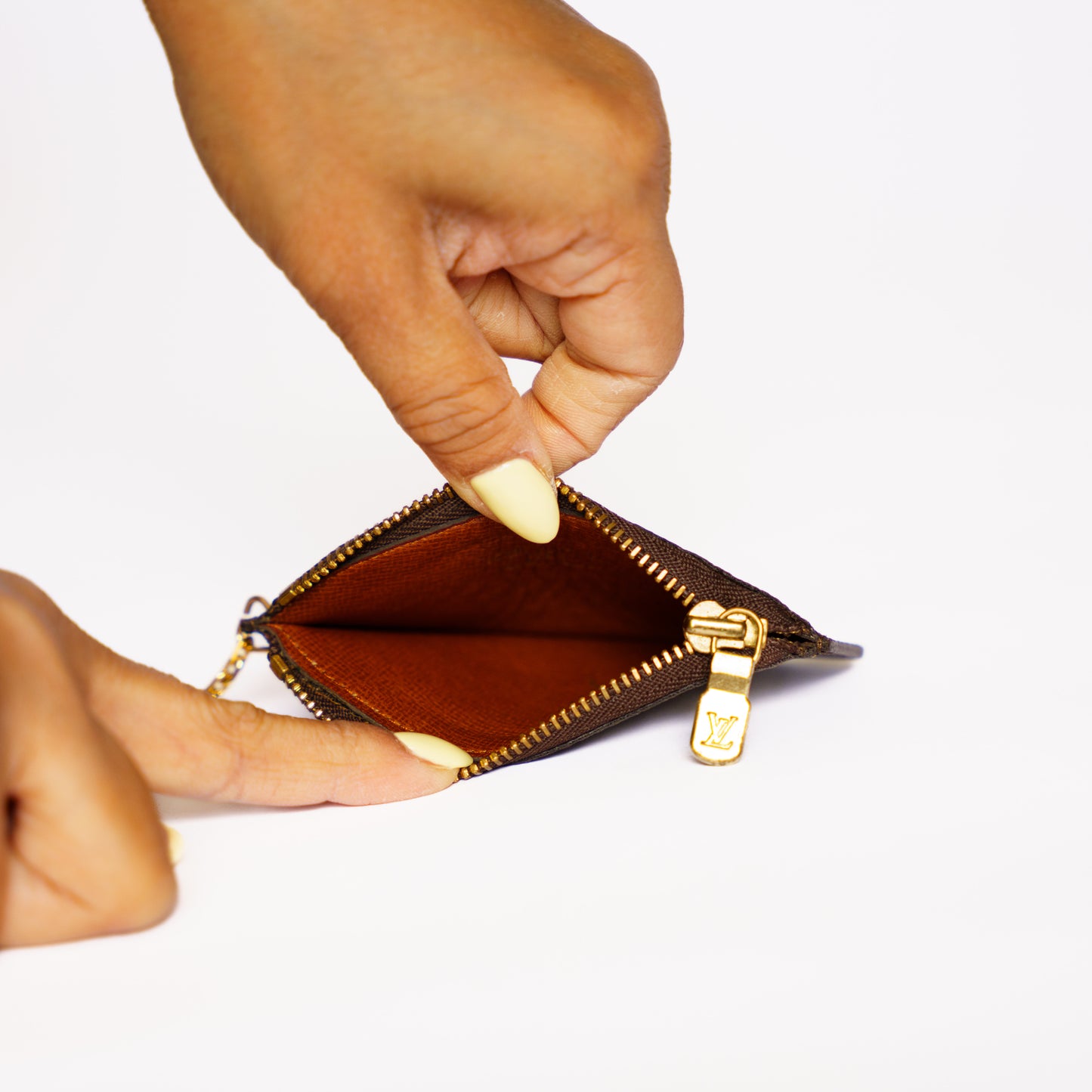 Louis Vuitton 1987 Small Key Pouch in Monogram 872AN