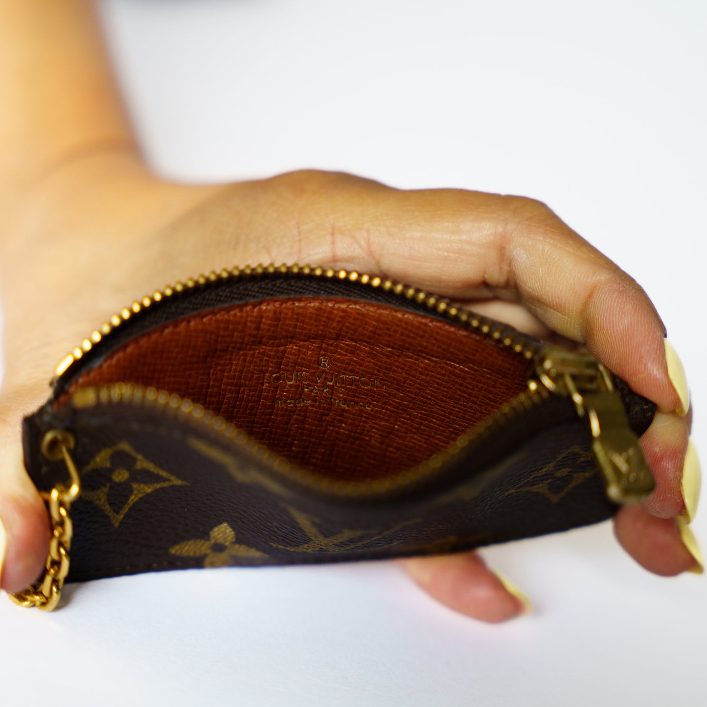 Louis Vuitton 1987 Small Key Pouch in Monogram 872AN