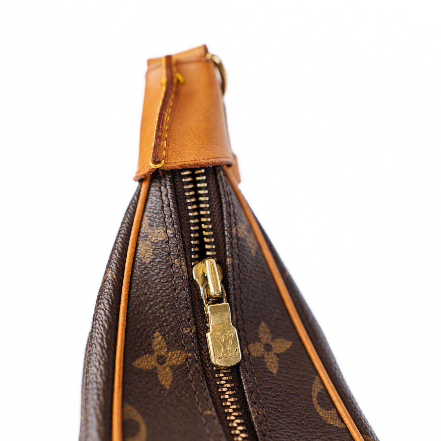 Preowned Louis Vuitton Boulogne Shoulder Bag in Monogram Canvas