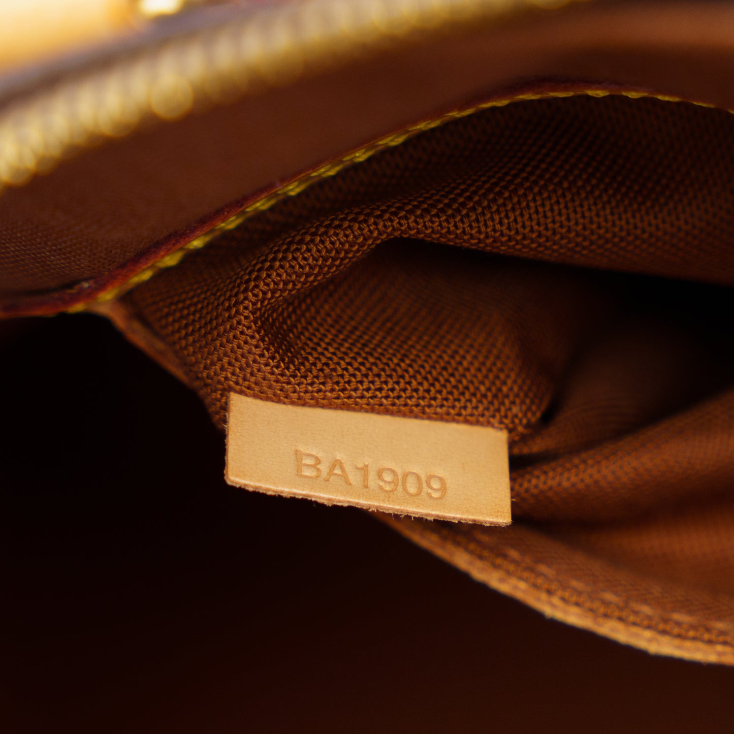 Louis Vuitton 1999 Alma PM  in Monogram Canvas BA1909