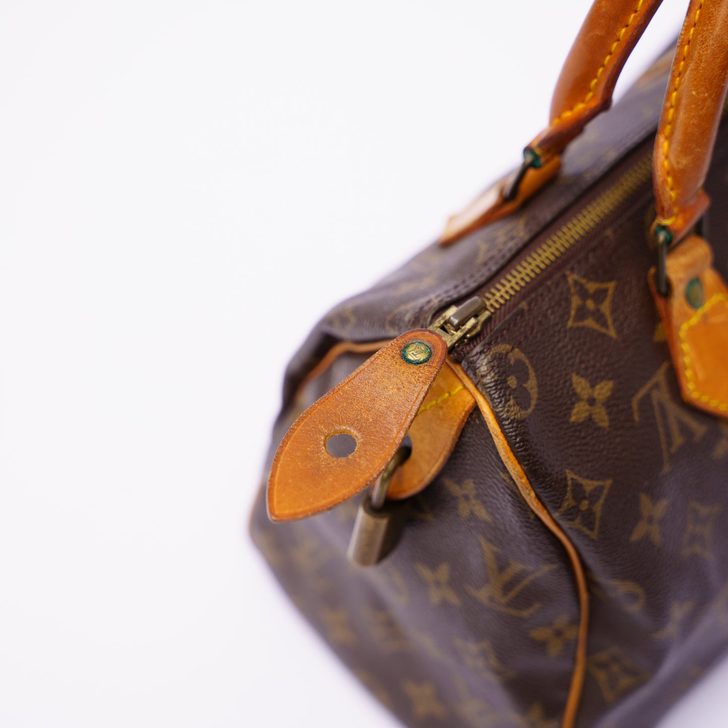 Louis Vuitton 1987 Monogram Speedy 25 MI874