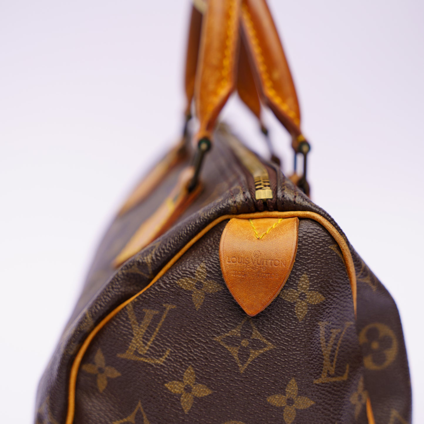 Louis Vuitton 1987 Monogram Speedy 25 MI874