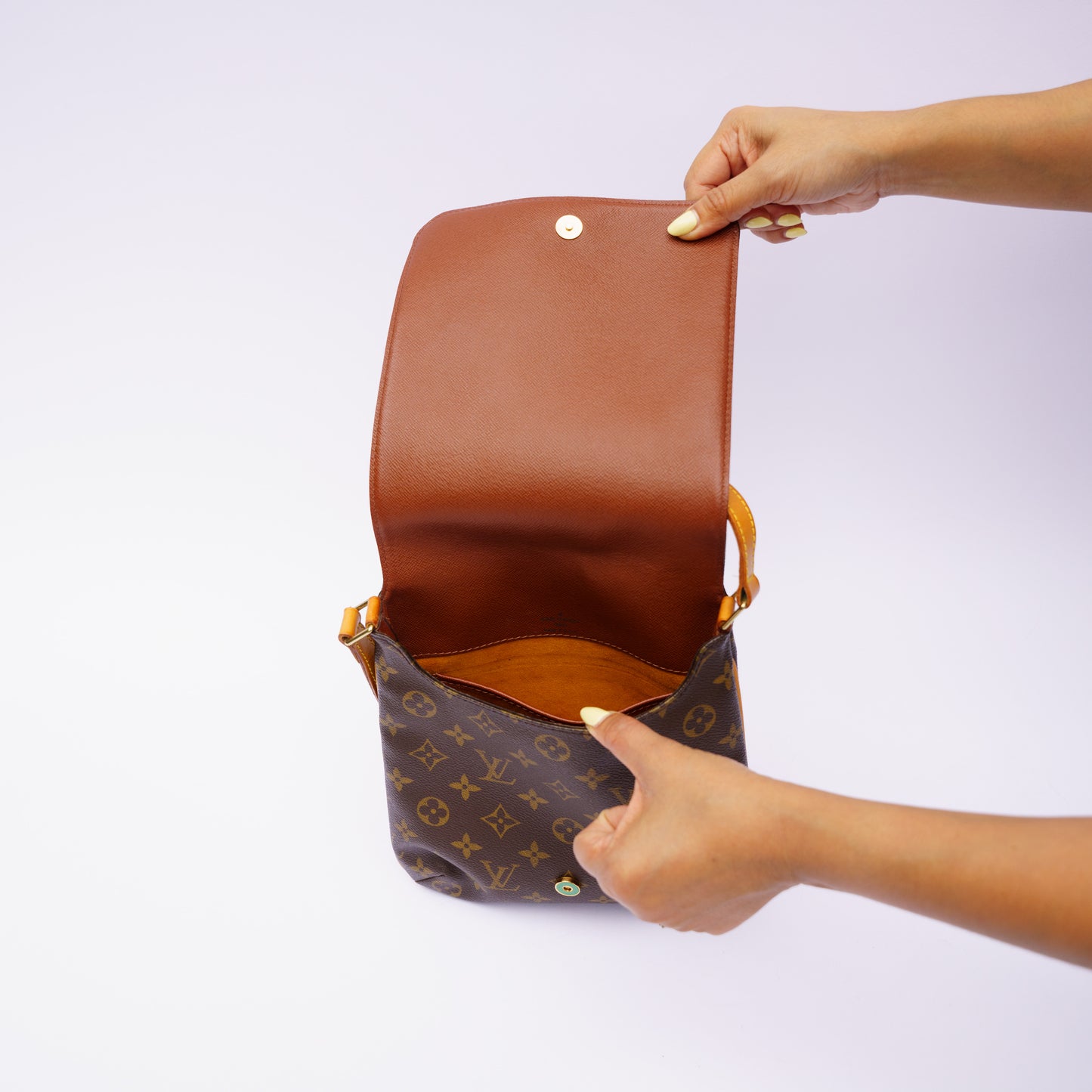 Louis Vuitton 2000 Monogram Musette Salsa SD0070