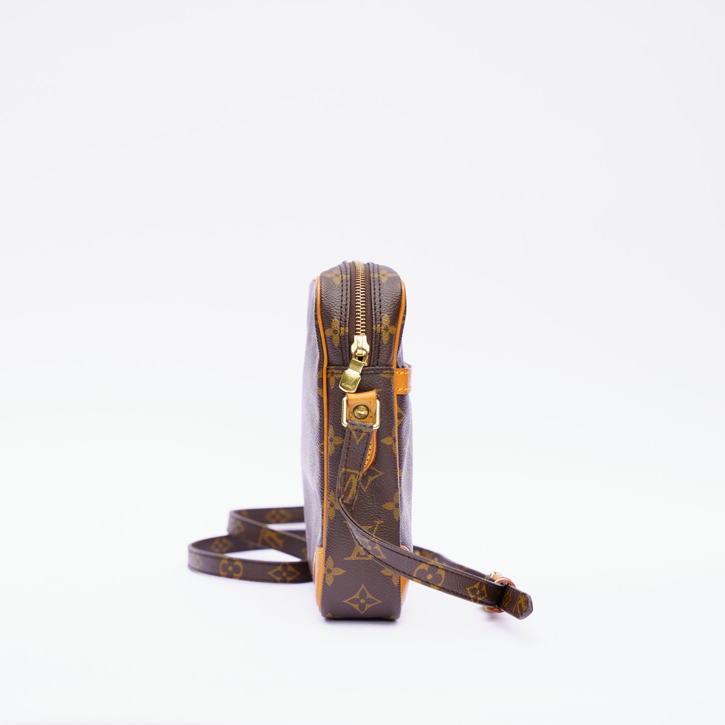 Louis Vuitton Danube PM Crossbody BC180925158