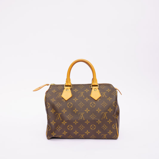 Louis Vuitton 2004 Speedy 25 in Monogram Canvas SP0034