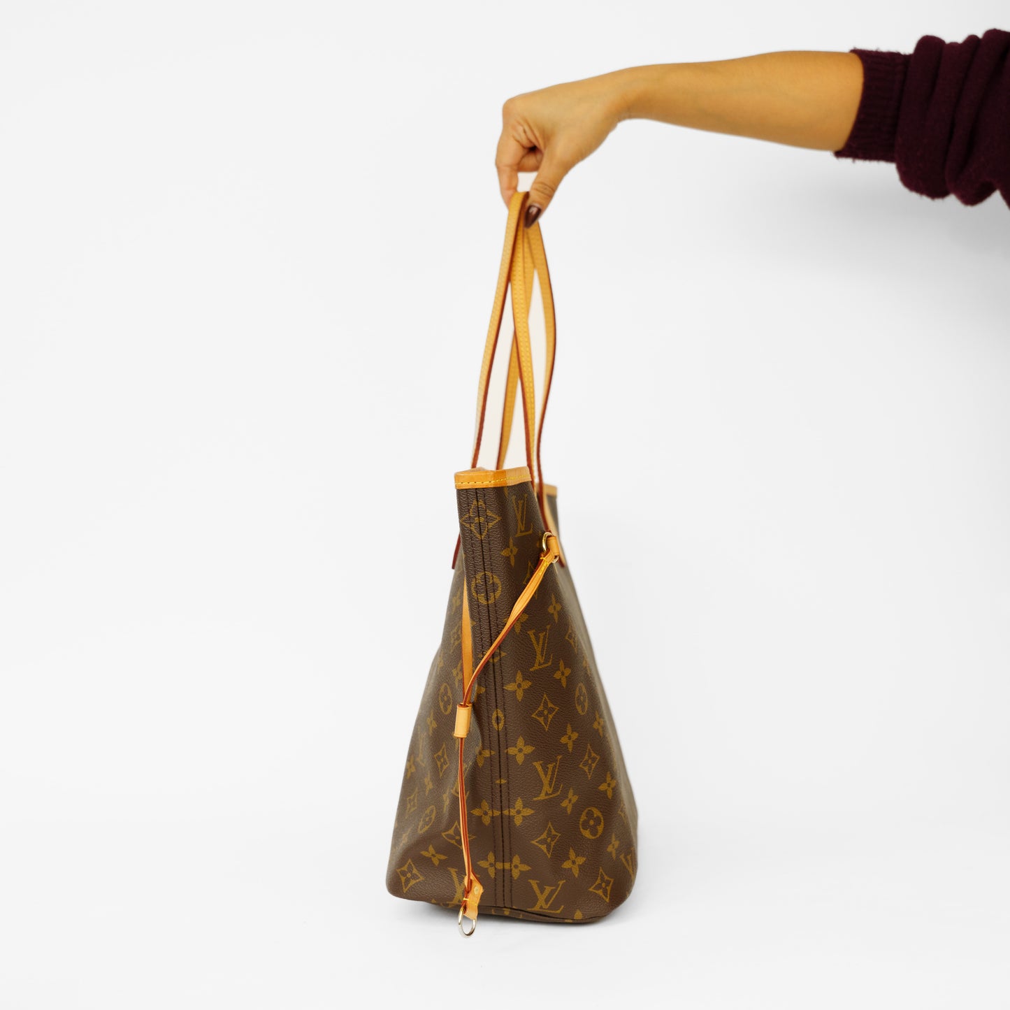 Louis Vuitton Neverfull MM in Monogram Canvas Dark Beige Interior 061125B16