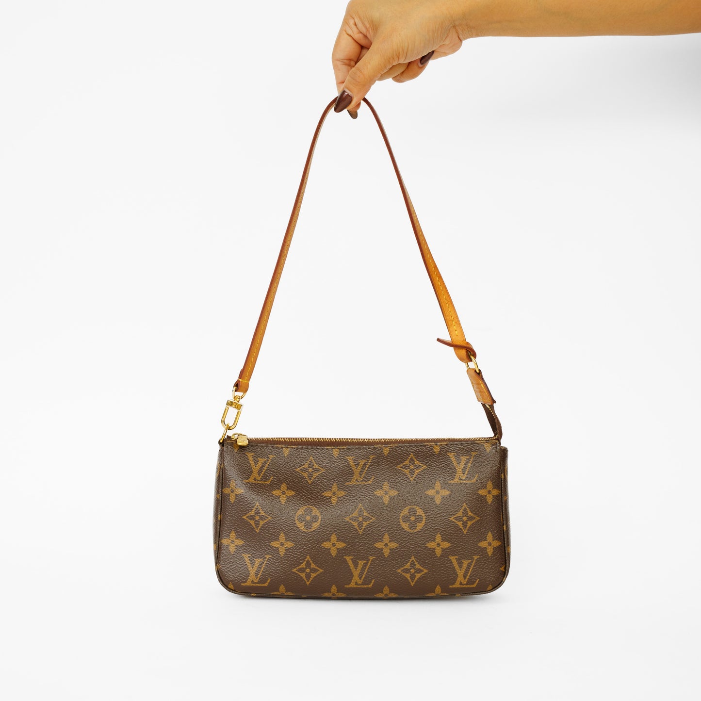 Louis Vuitton Pochette Accessoires in Monogram Canvas 061125B18
