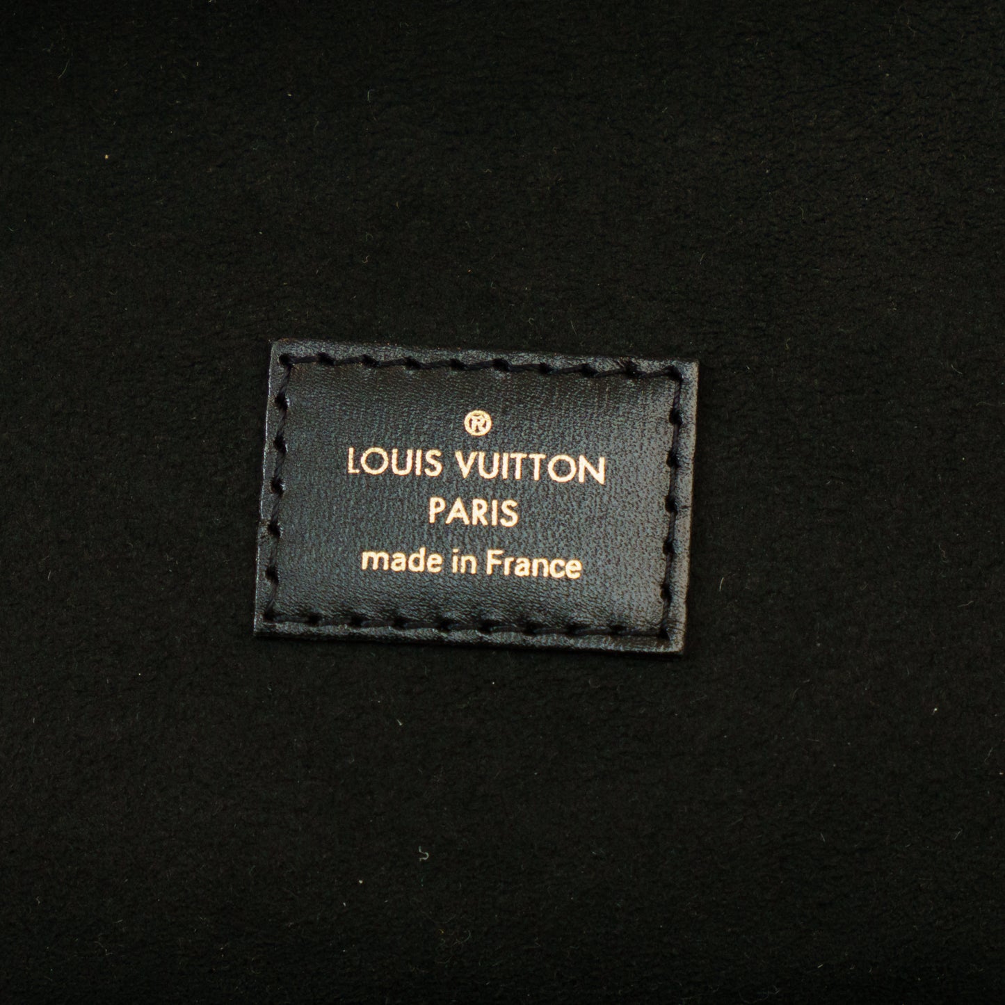 Louis Vuitton Vanity PM Chain Shoulder Bag Reverse Monogram 061125B2