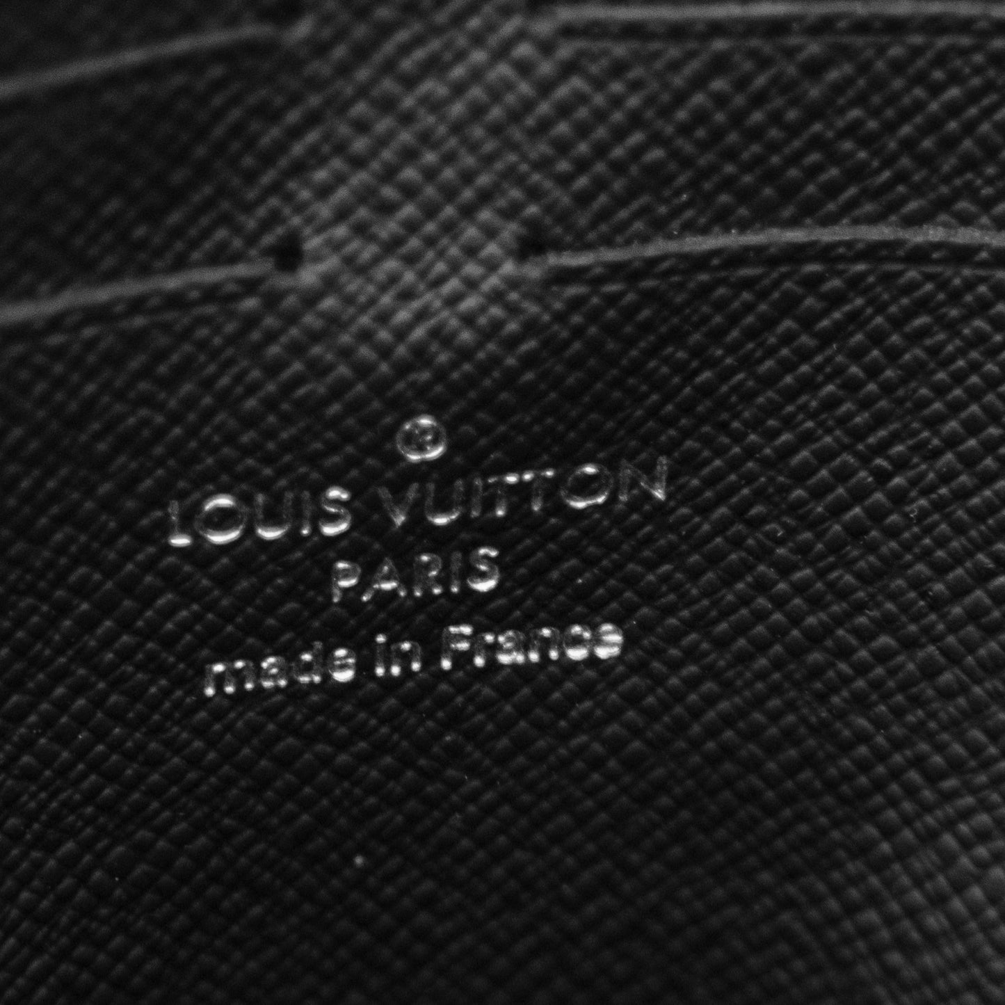 Louis Vuitton Pochette Voyage in Damier Graphite Canvas 061125B23