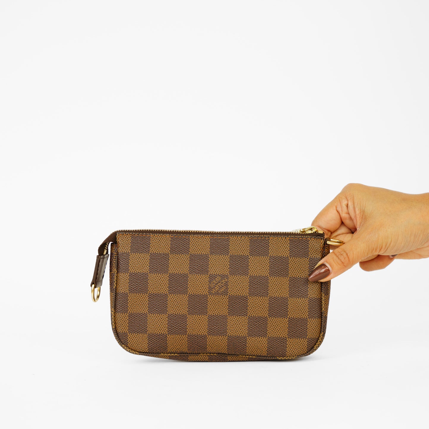 Louis Vuitton Bucket Pouch in Damier Ebene Canvas 061125B31