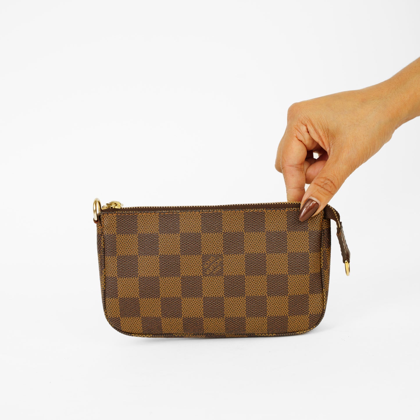 Louis Vuitton Bucket Pouch in Damier Ebene Canvas 061125B31