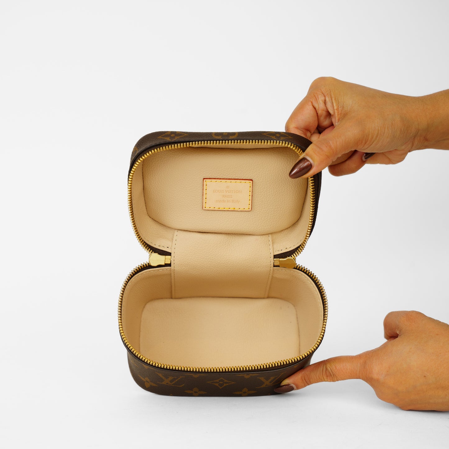 Louis Vuitton Nano Nice Monogram Canvas Cosmetic Makeup Bag 061125B1