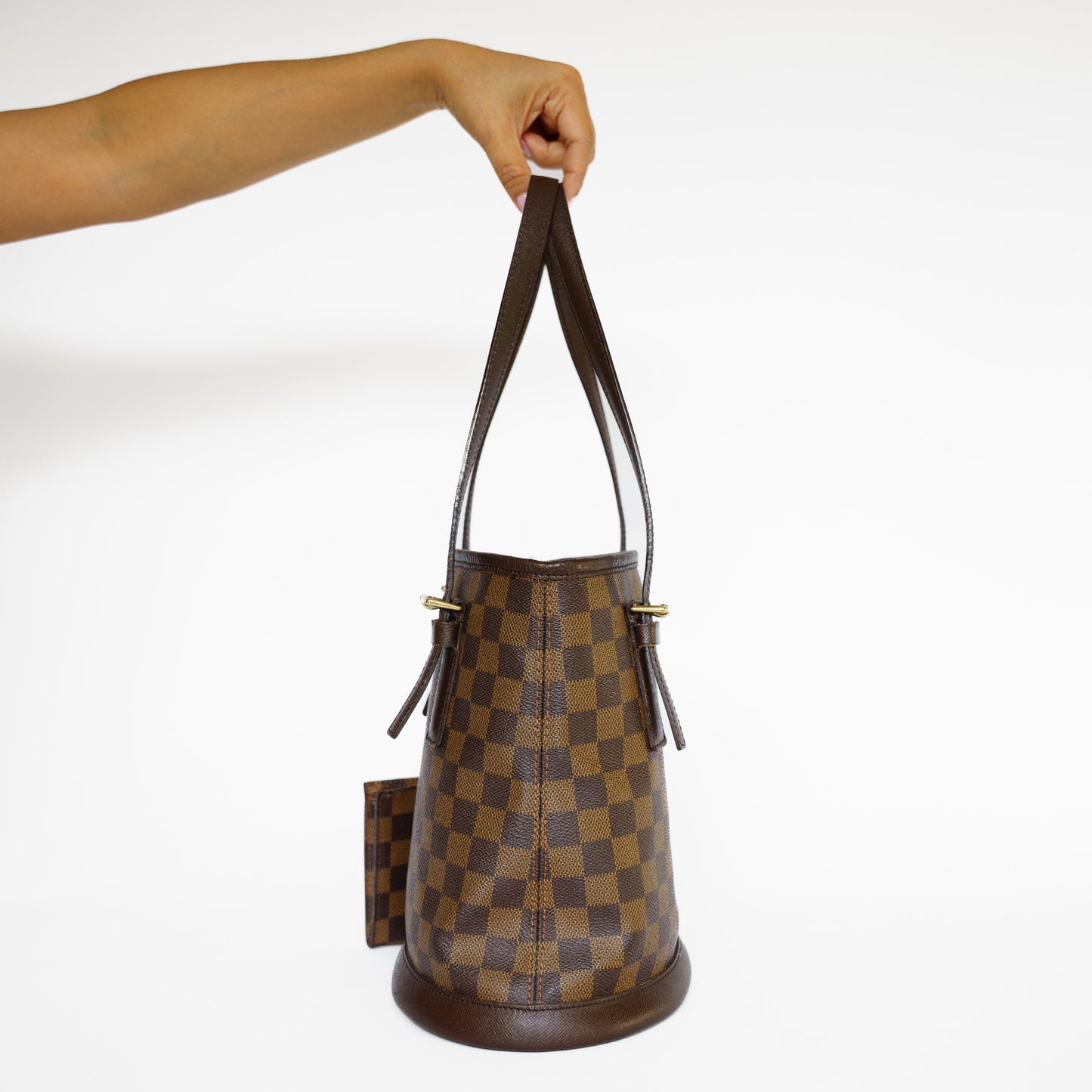 Louis Vuitton Bucket Bag and Pouch in Damier Ebene Canvas 131125B13