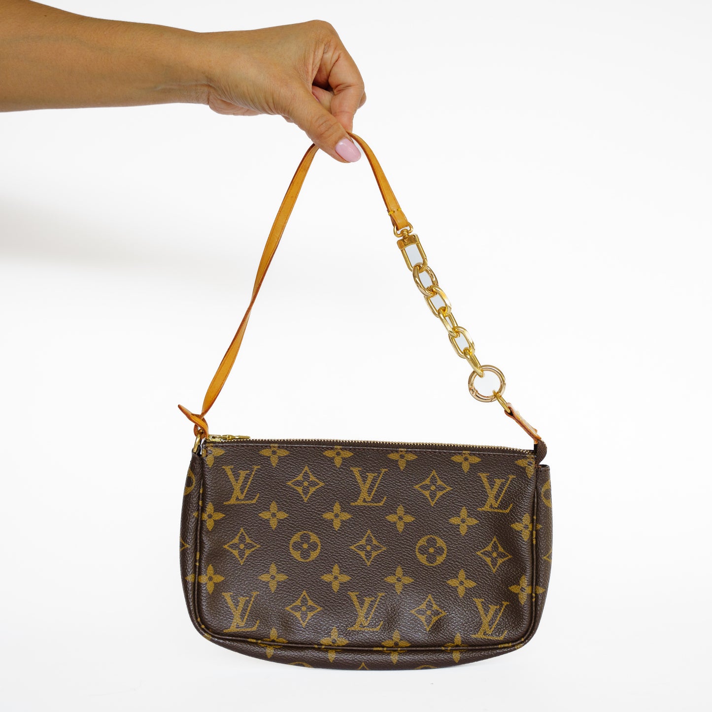 Chain Extender in Gold Hardware 131125B14