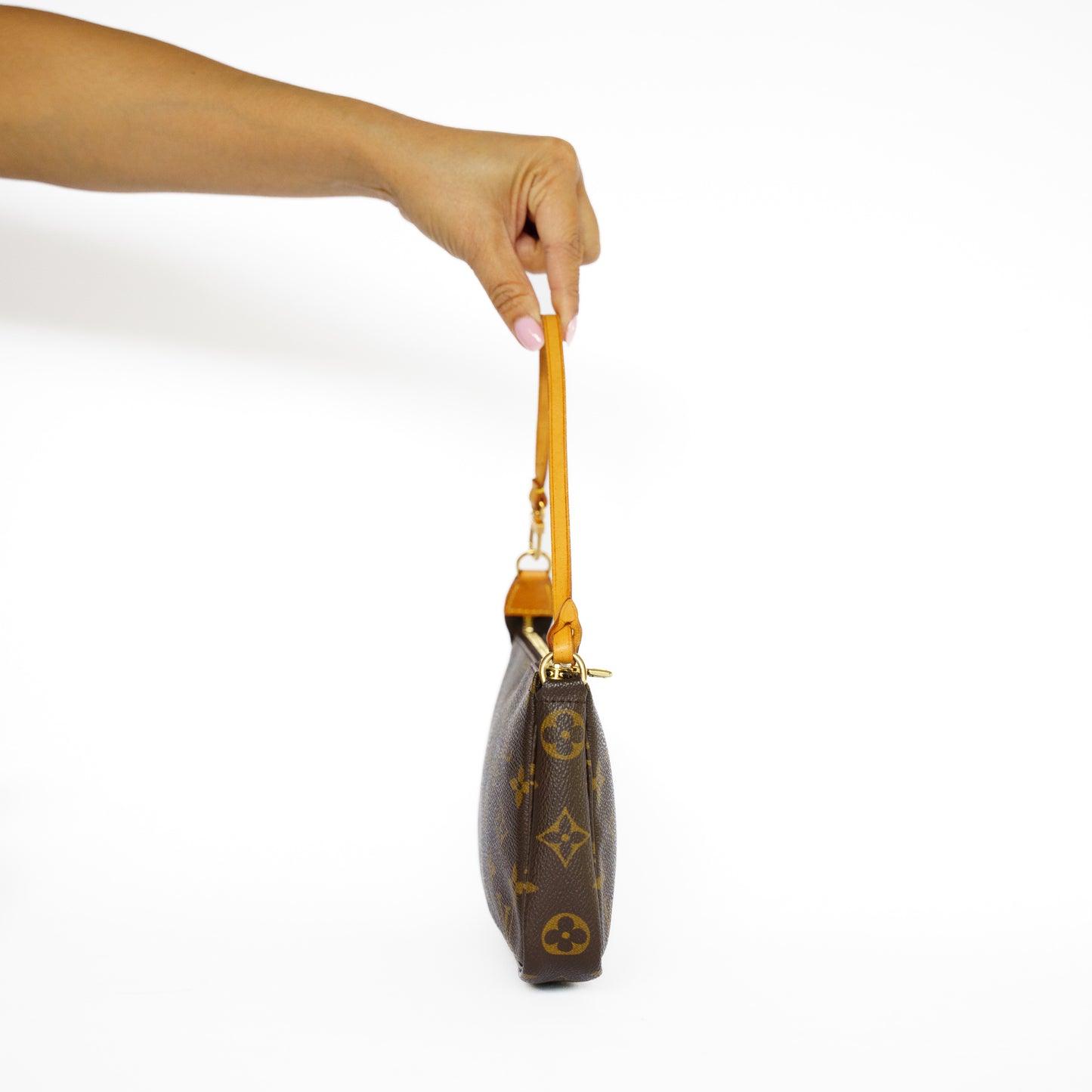 Louis Vuitton Pochette Accessoires in Monogram Canvas 131125B17