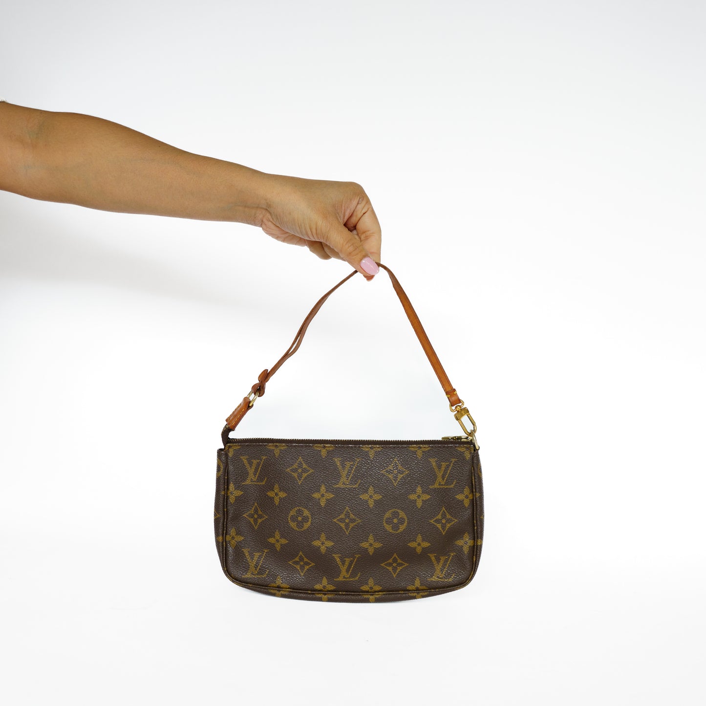 Louis Vuitton Pochette Accesoires in Monogram Canvas 131125B231