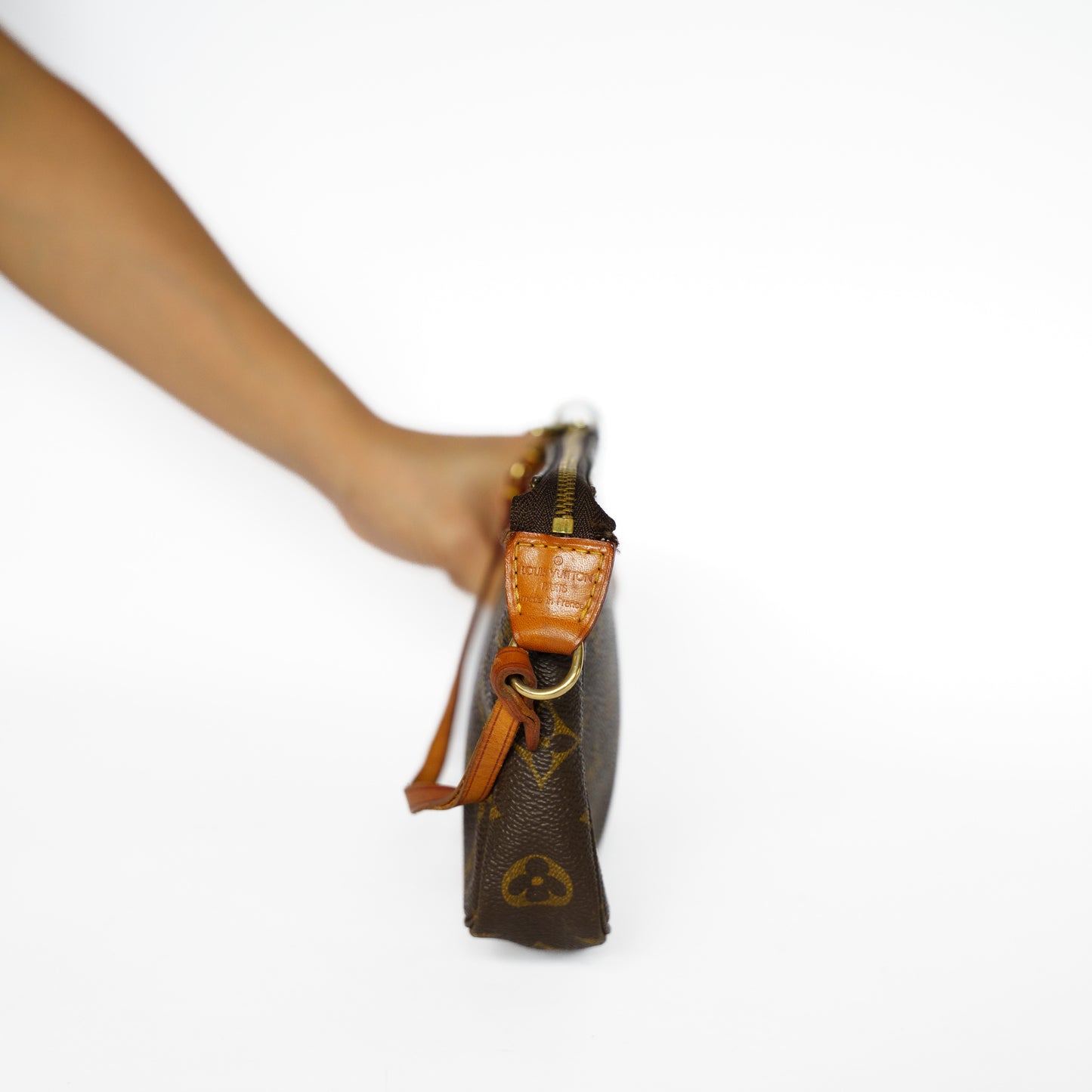 Louis Vuitton Pochette Accesoires in Monogram Canvas 131125B231