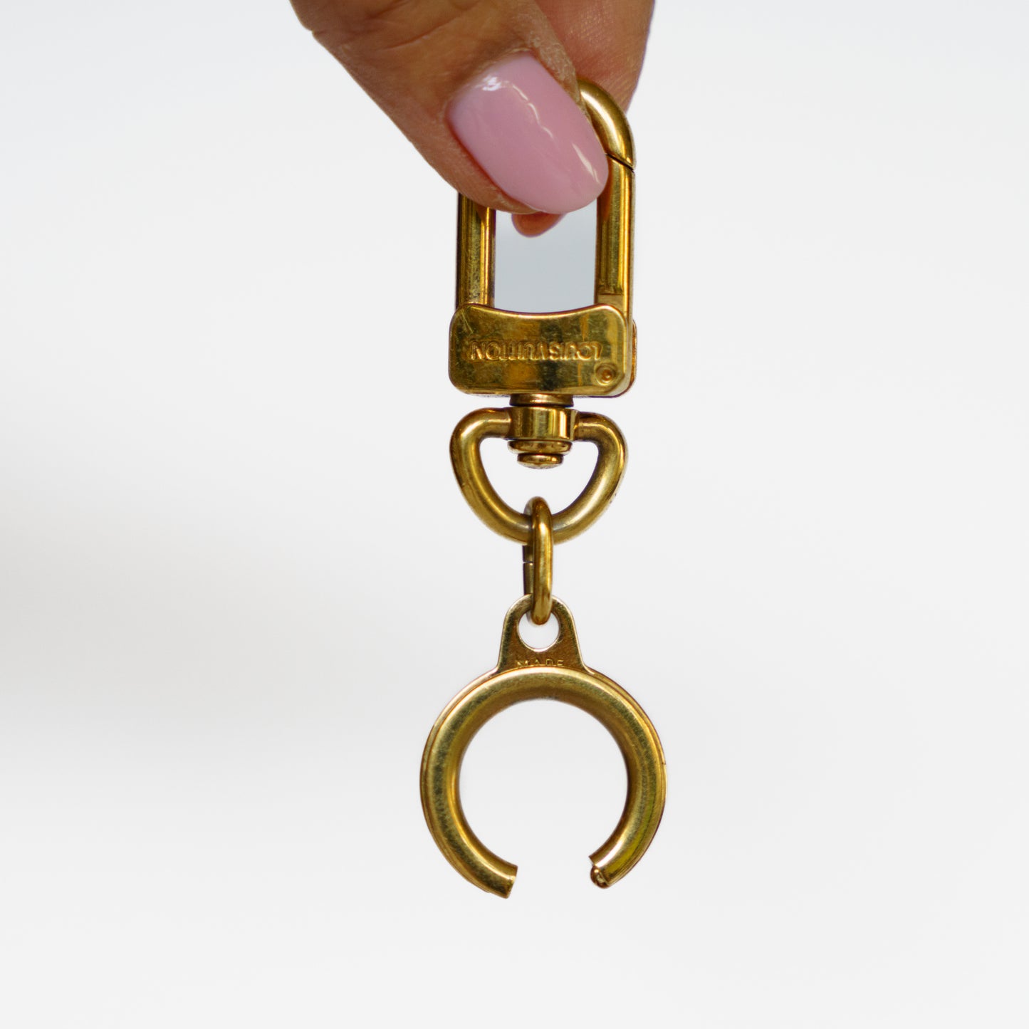 Louis Vuitton Bolt Cles Key Ring Key Chain Extender Chain in Gold Hardware 131125B238