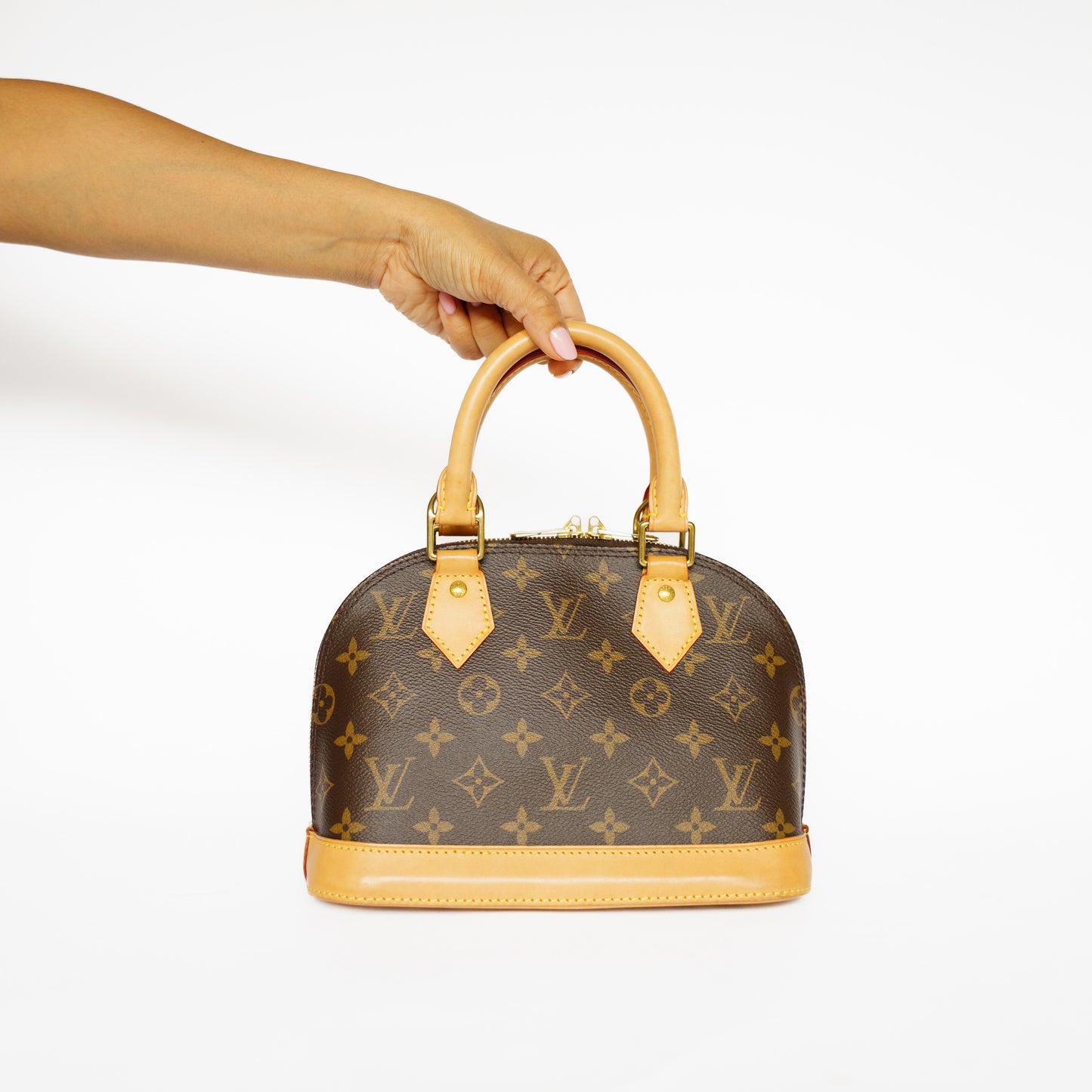 Louis Vuitton Alma BB in Monogram Canvas 131125B7