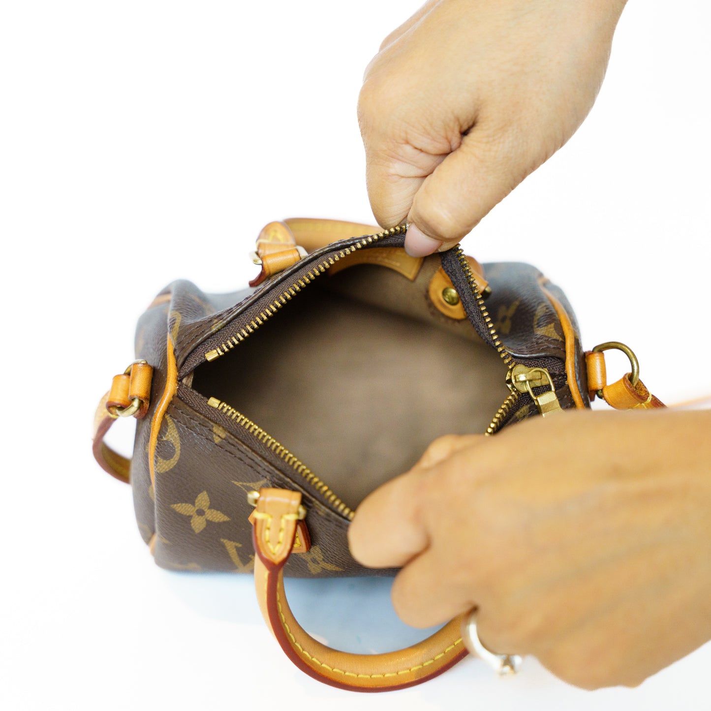 Louis Vuitton 2020 Monogram Nano Speedy 141025B208