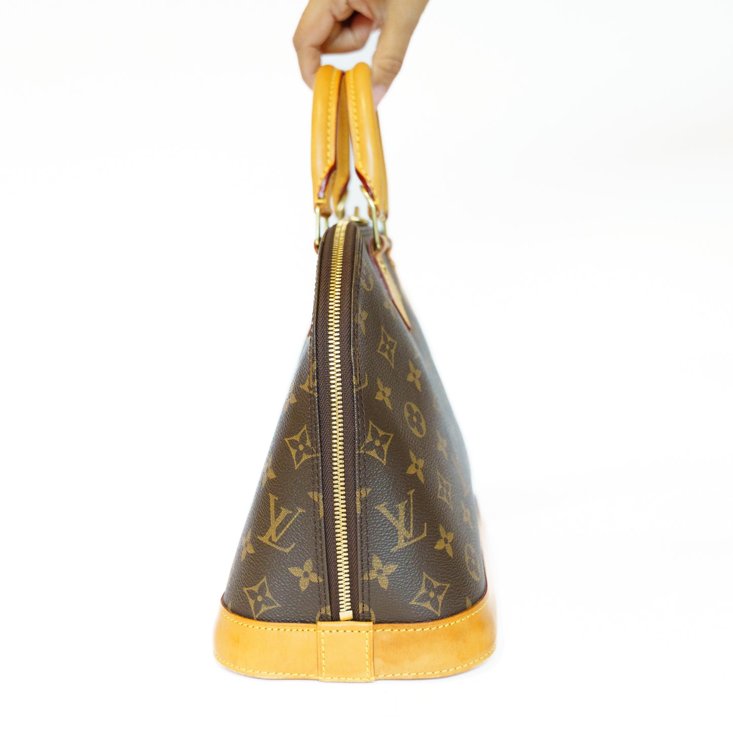 Louis Vuitton Alma PM in Monogram Canvas  201125B02