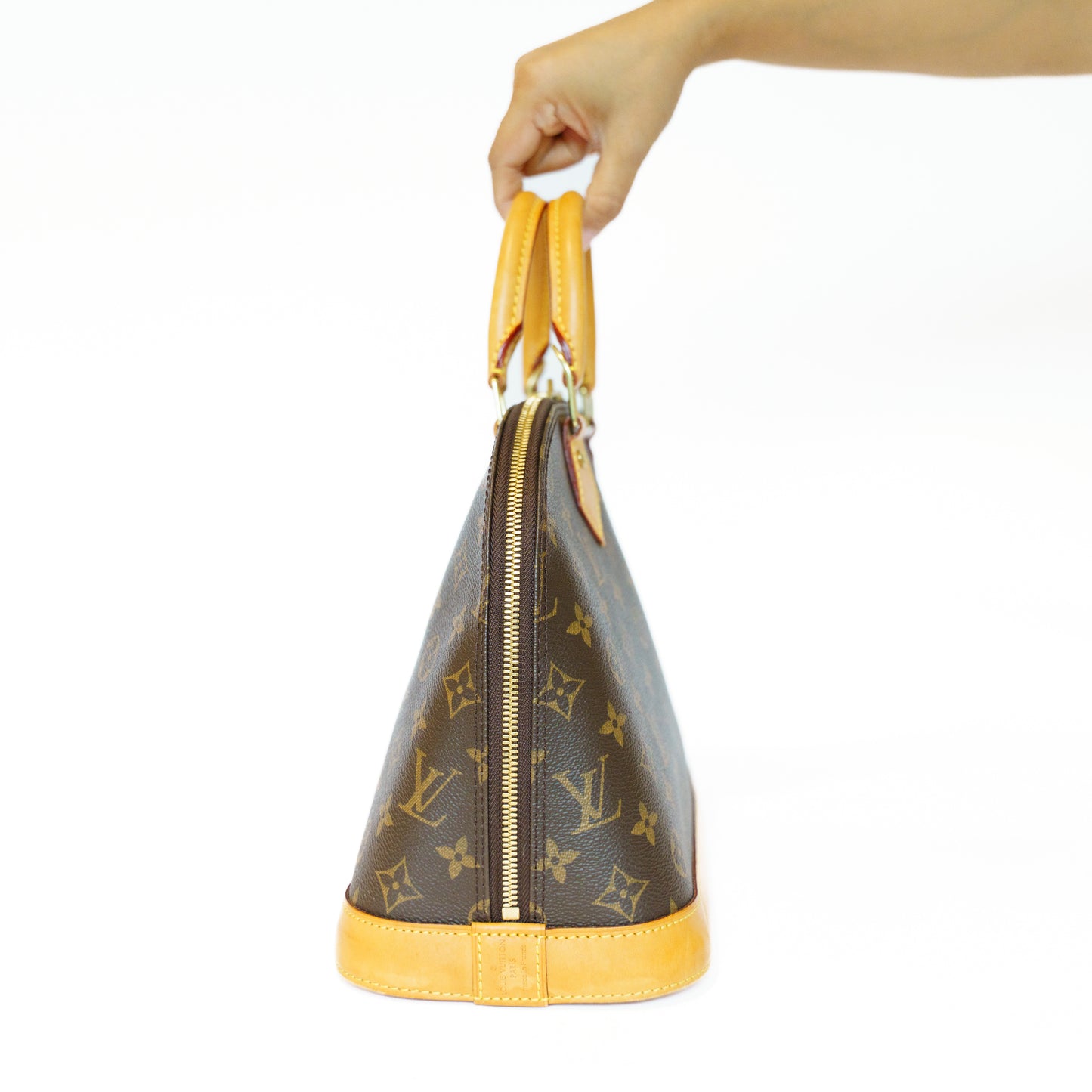 Louis Vuitton Alma PM in Monogram Canvas  201125B02
