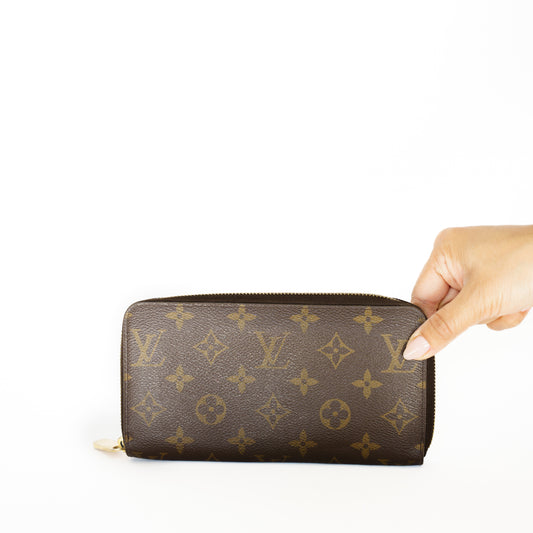 Louis Vuitton Monogram Zippy Wallet BC250925185