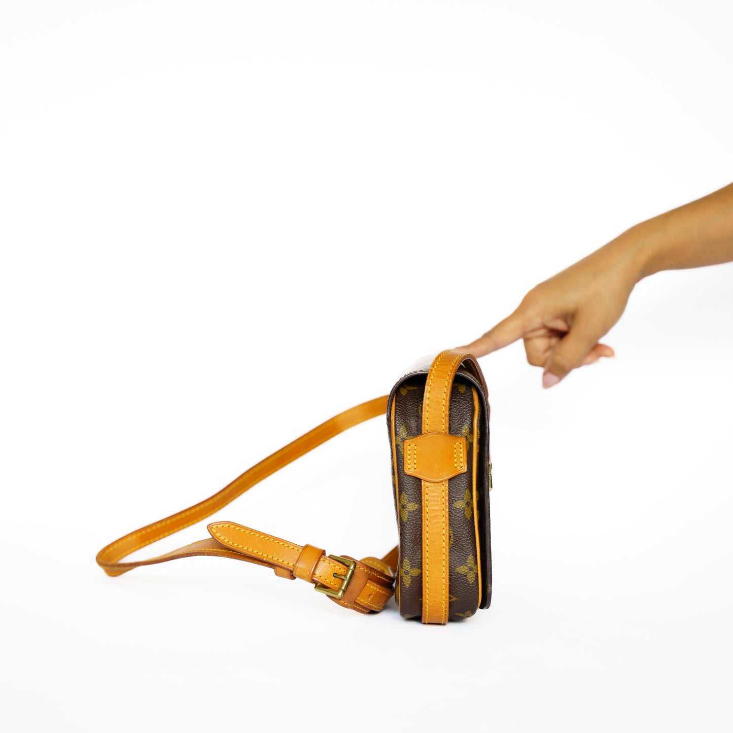 Louis Vuitton Saint Germain Crossbody Bag in Monogram Canvas MI8908 250925B47