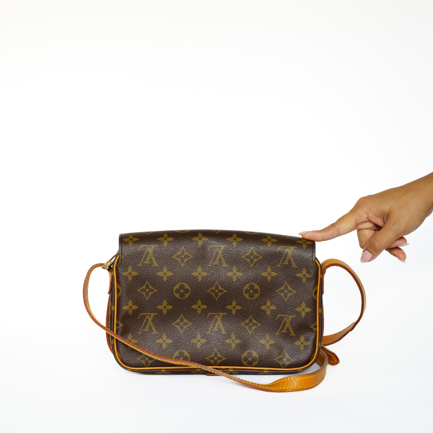 Louis Vuitton Saint Germain Crossbody Bag in Monogram Canvas MI8908 250925B47