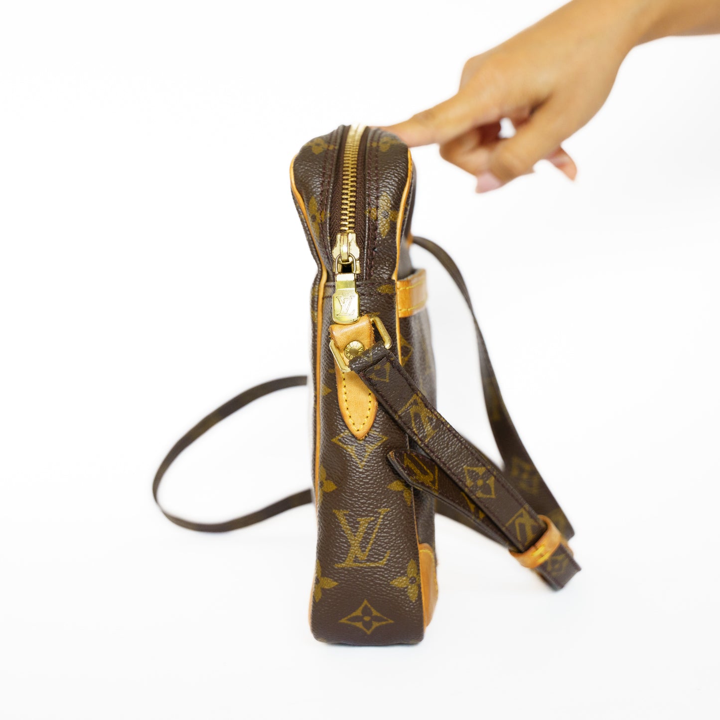 Louis Vuitton Monogram Danube SL0030 250925B64