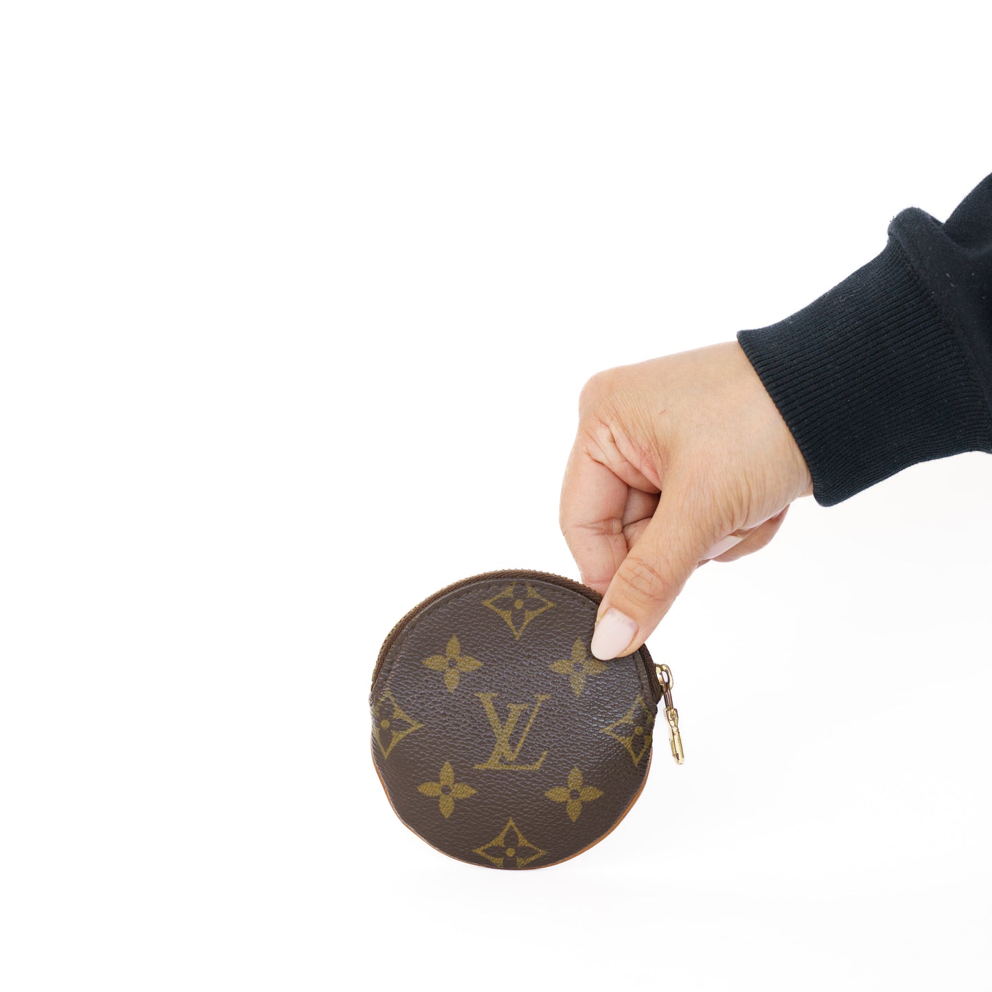 Louis Vuitton round Coin Purse in Monogram 290126B14