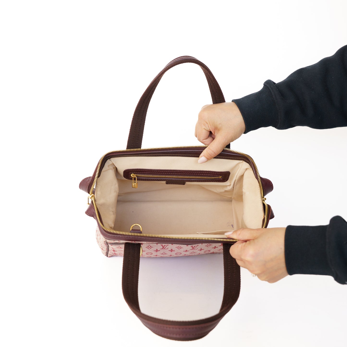 Louis Vuitton Josephine PM Mini Lin in Burgundy 290126B19